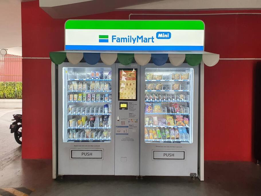 Klcc 6Pax Family Studio Wi-Fi 吉隆坡 外观 照片